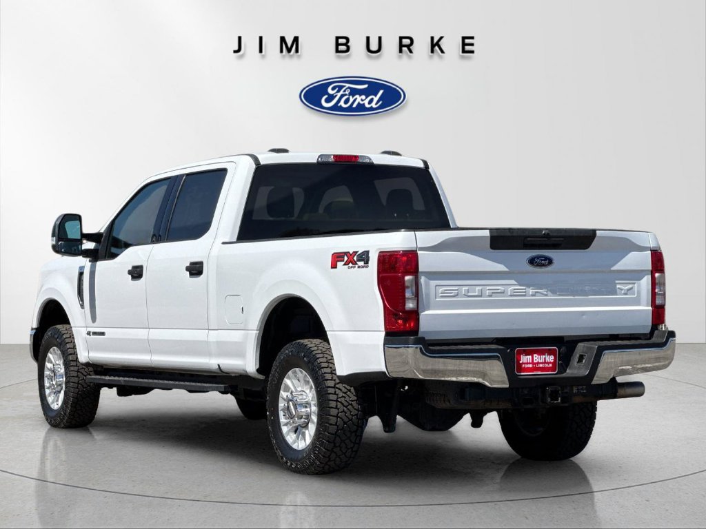 Certified 2020 Ford F250 XLT AWD/4WD image 3