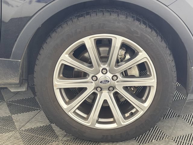 Certified 2017 Ford Explorer Limited FWD image 25