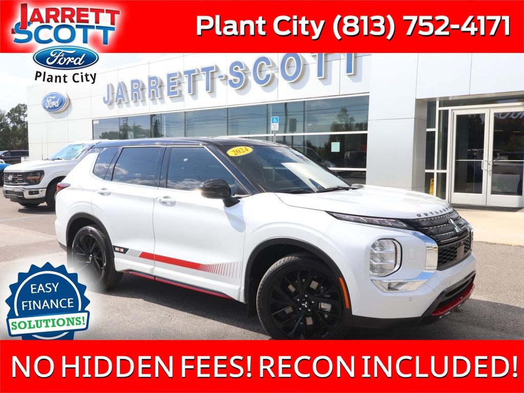 Used 2024 Mitsubishi Outlander SE Black Edition