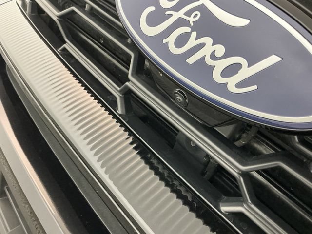 Certified 2025 Ford Expedition Active AWD/4WD image 8