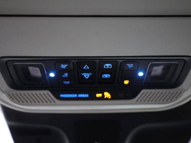 Certified 2025 Ford Expedition Active AWD/4WD image 19