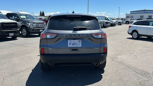 Certified 2022 Ford Escape SE w/ SE Sport Appearance Package AWD/4WD image 4