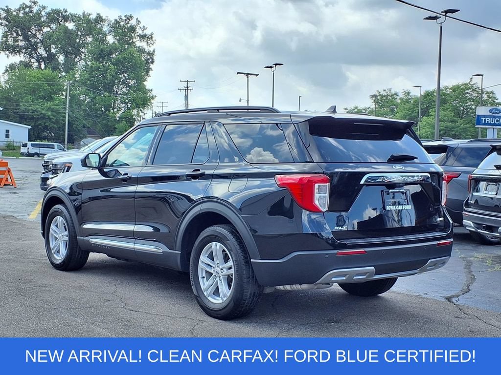 Certified 2024 Ford Explorer XLT AWD/4WD image 2