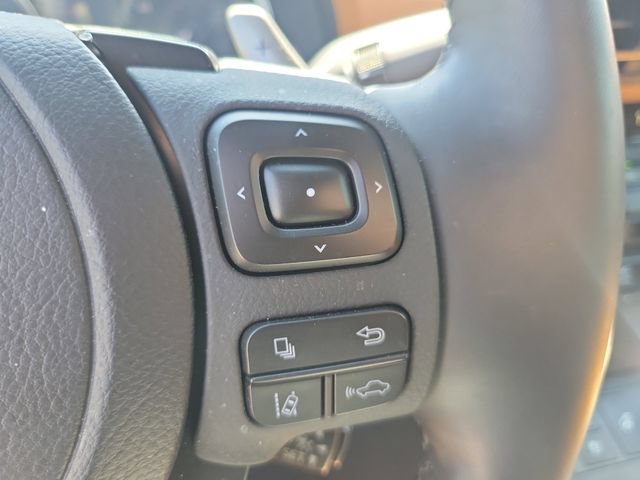 Used 2024 Lexus IS 300 w/ Premium Package RWD image 22