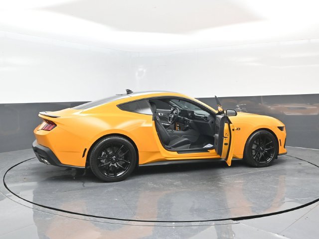 Certified 2026 Ford Mustang GT w/ Mustang Nite Pony Package RWD image 25