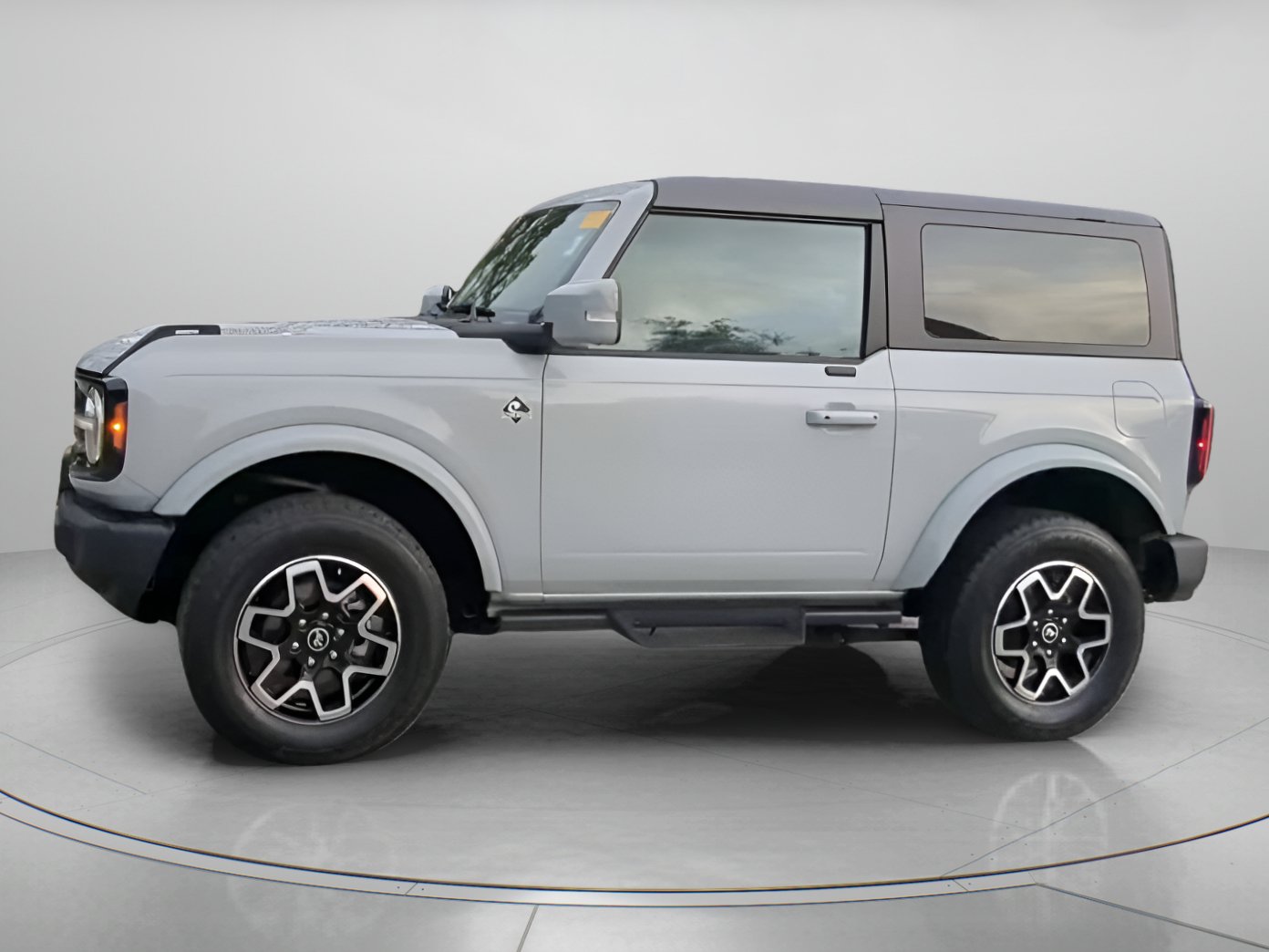Certified 2023 Ford Bronco Outer Banks AWD/4WD image 15