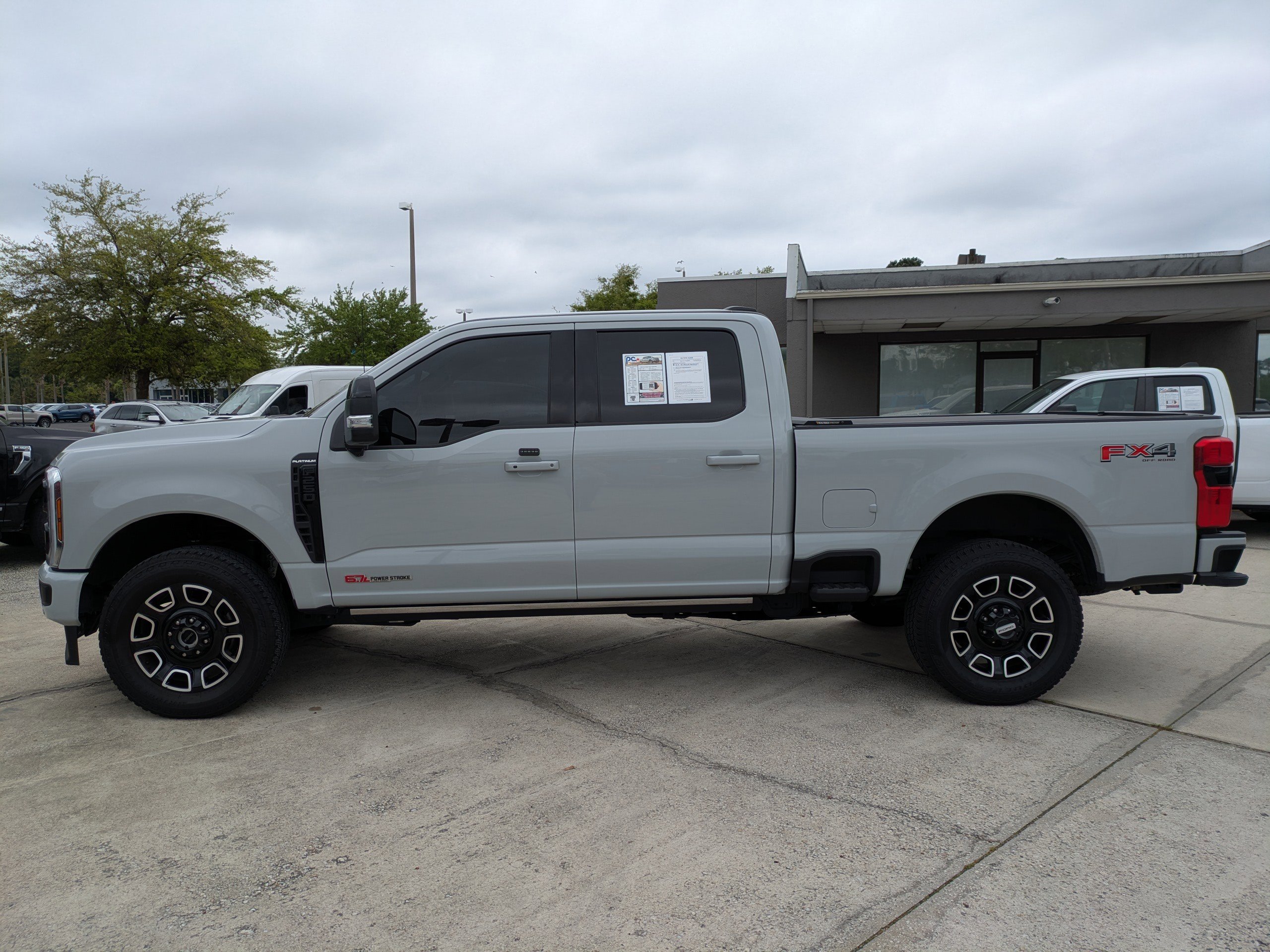 Certified 2025 Ford F250 Platinum AWD/4WD image 7
