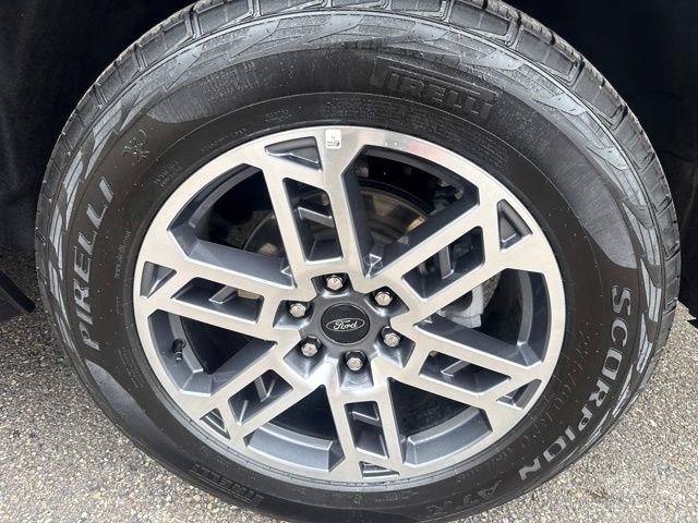 Certified 2025 Ford Expedition Max Active AWD/4WD image 11