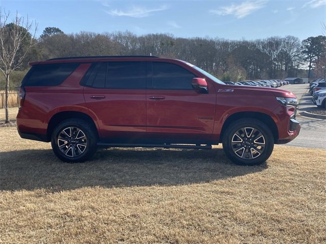 Used 2022 Chevrolet Tahoe Z71 w/ Luxury Package image 2