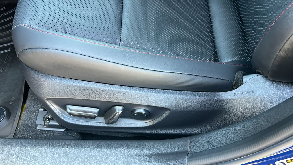 Used 2023 Toyota Prius Prime FWD image 16