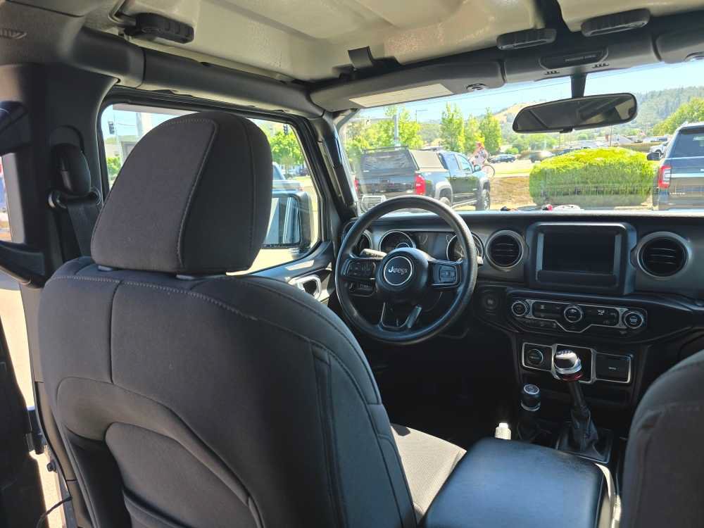 Used 2022 Jeep Wrangler Unlimited Sport AWD/4WD image 10