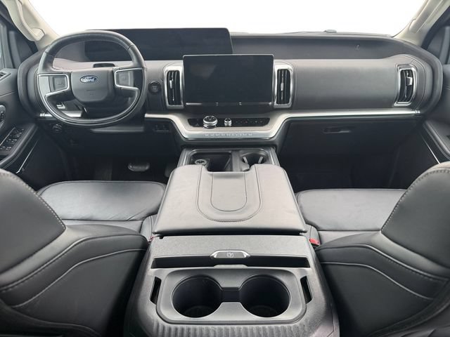 Certified 2025 Ford Expedition Platinum AWD/4WD image 13