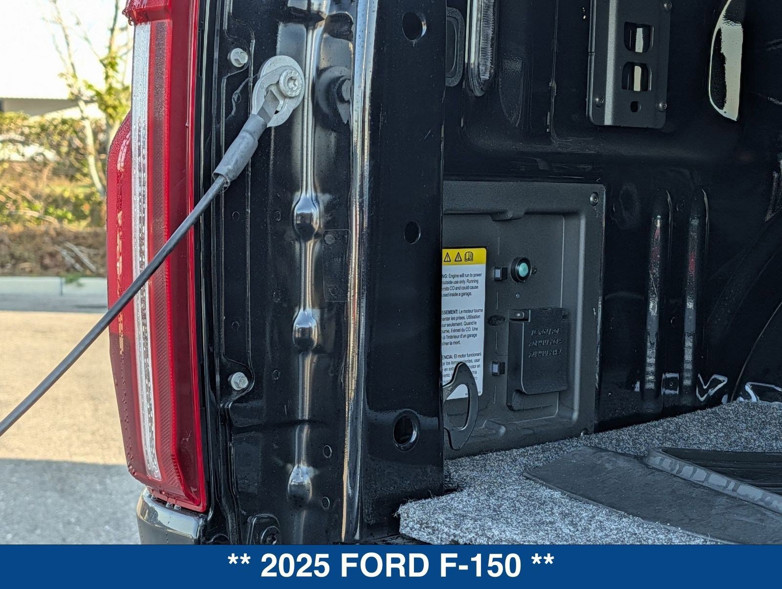 Certified 2025 Ford F150 Raptor image 15