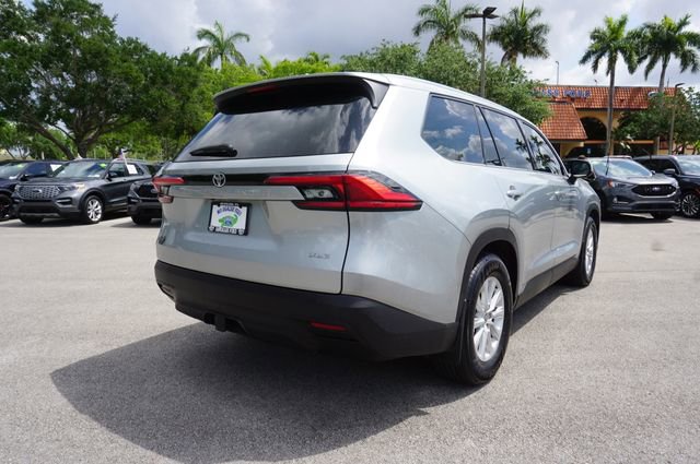 Used 2024 Toyota Grand Highlander FWD image 7