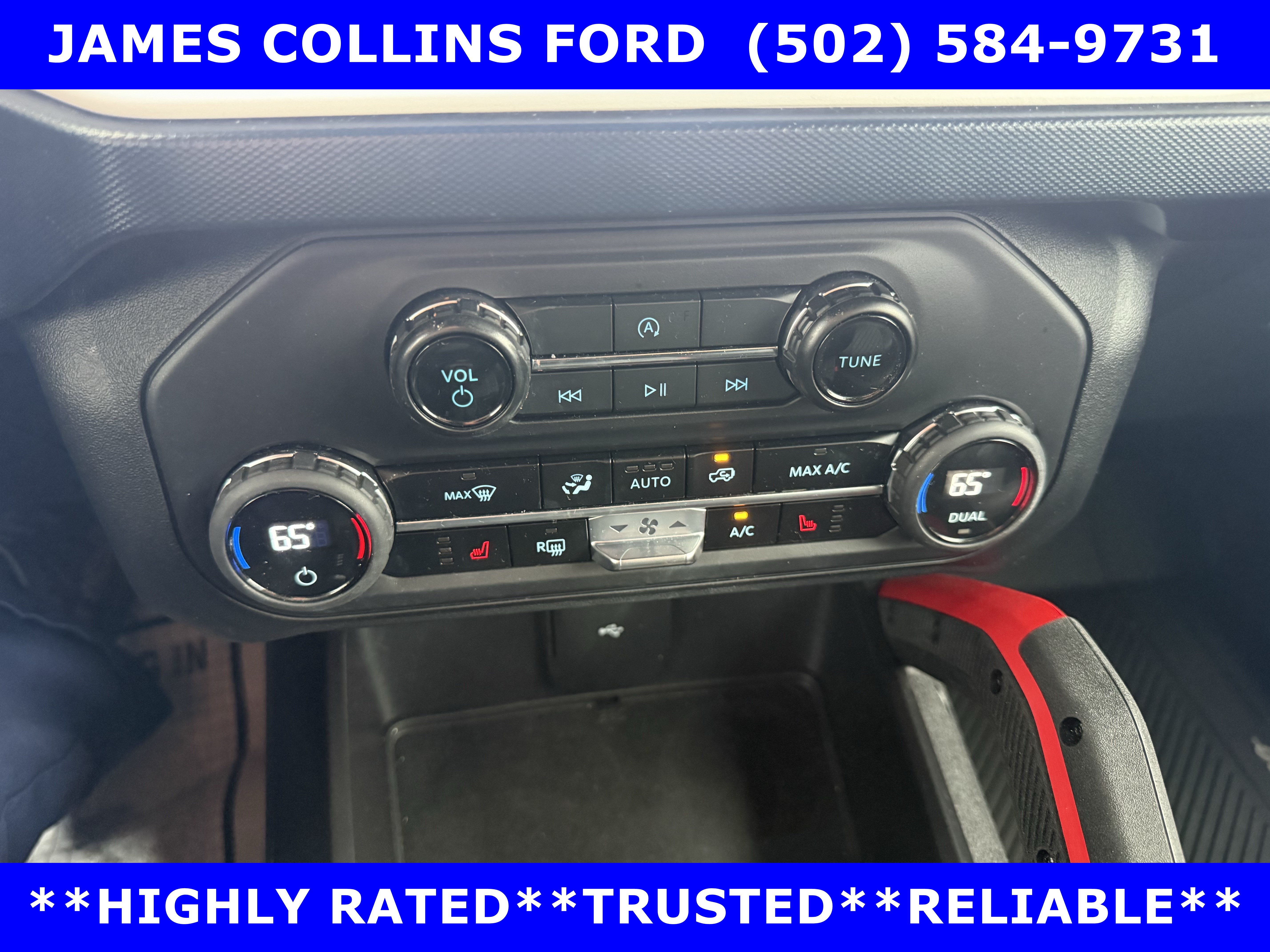 Certified 2024 Ford Bronco Heritage Edition AWD/4WD image 22