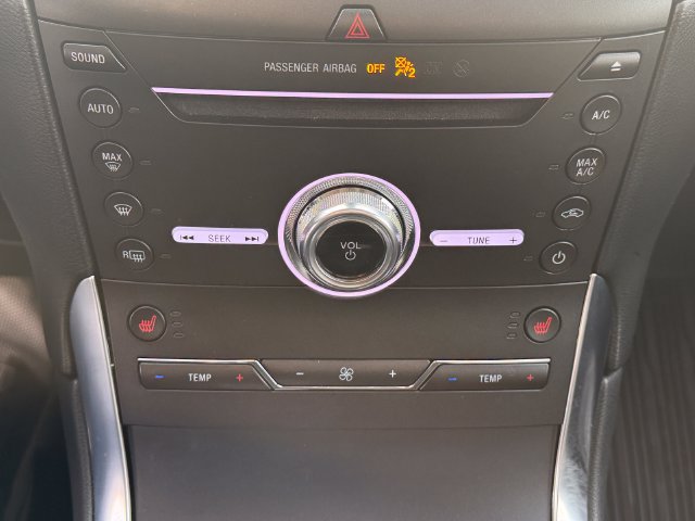 Certified 2019 Ford Edge Titanium w/ Cold Weather Package AWD/4WD image 7