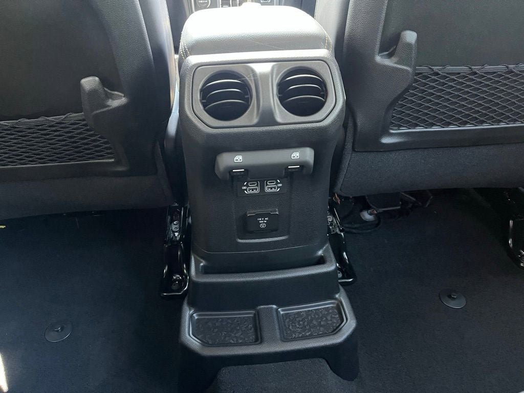 Used 2024 Jeep Wrangler Unlimited Rubicon 392 AWD/4WD image 18