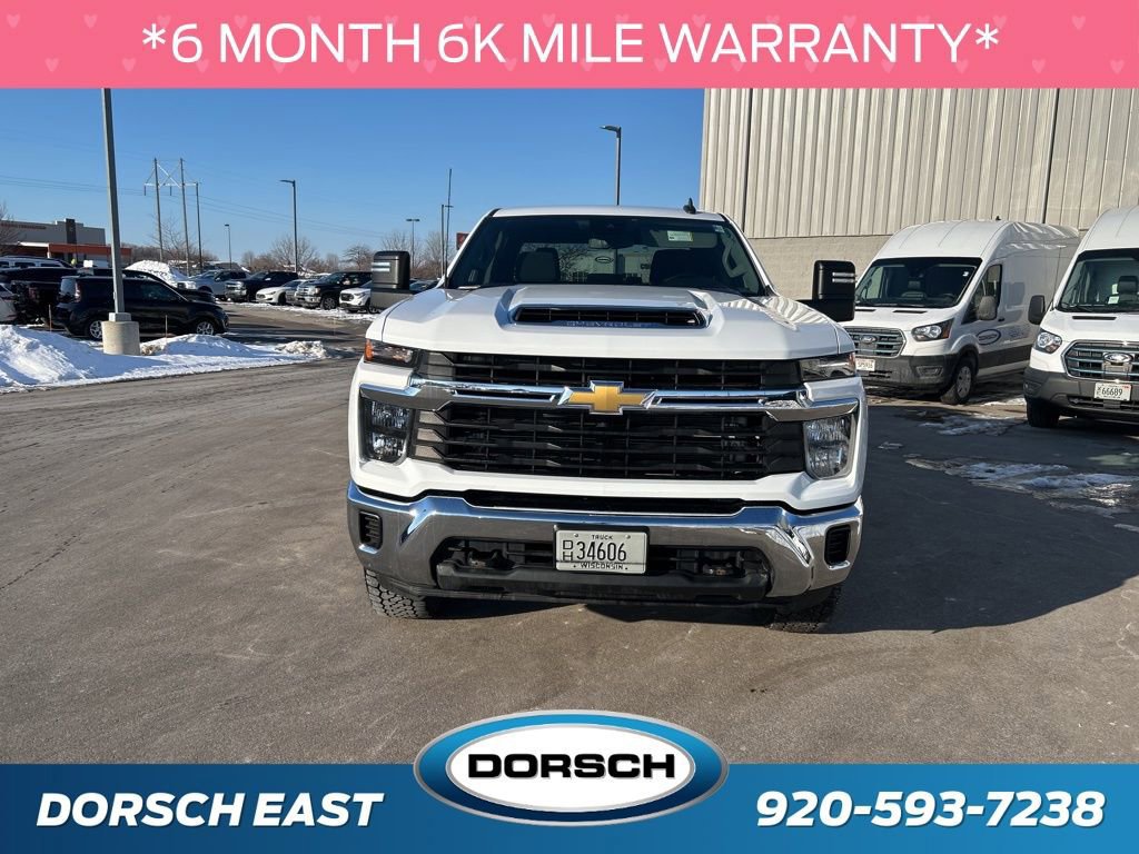 Used 2024 Chevrolet Silverado 3500 LT image 8