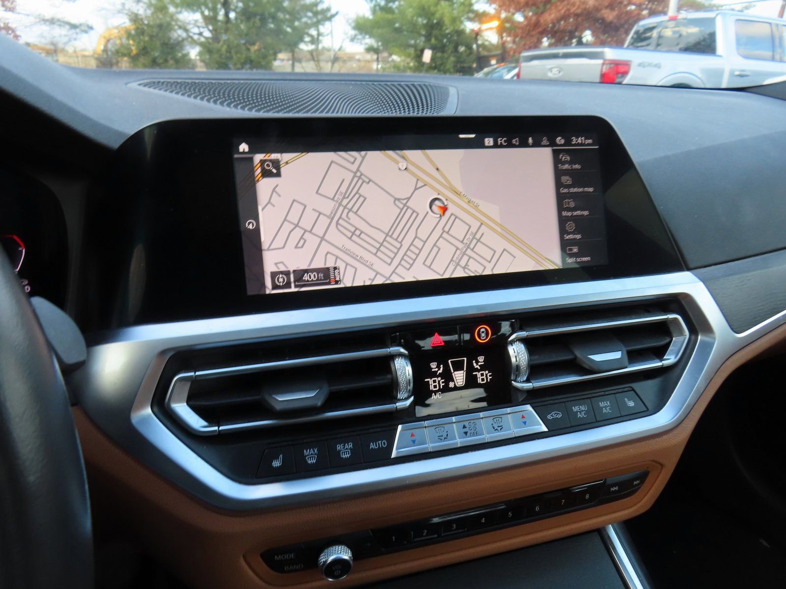 Used 2022 BMW 330i xDrive 330i xDrive w/ Driving Assistance Package image 22