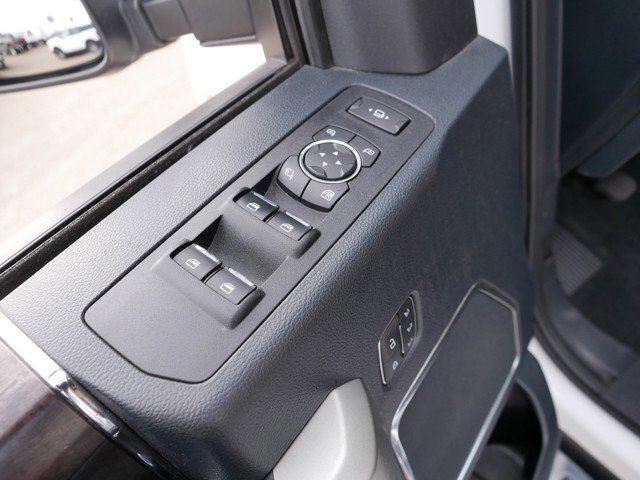 Certified 2022 Ford F350 Lariat w/ Lariat Value Package AWD/4WD image 16