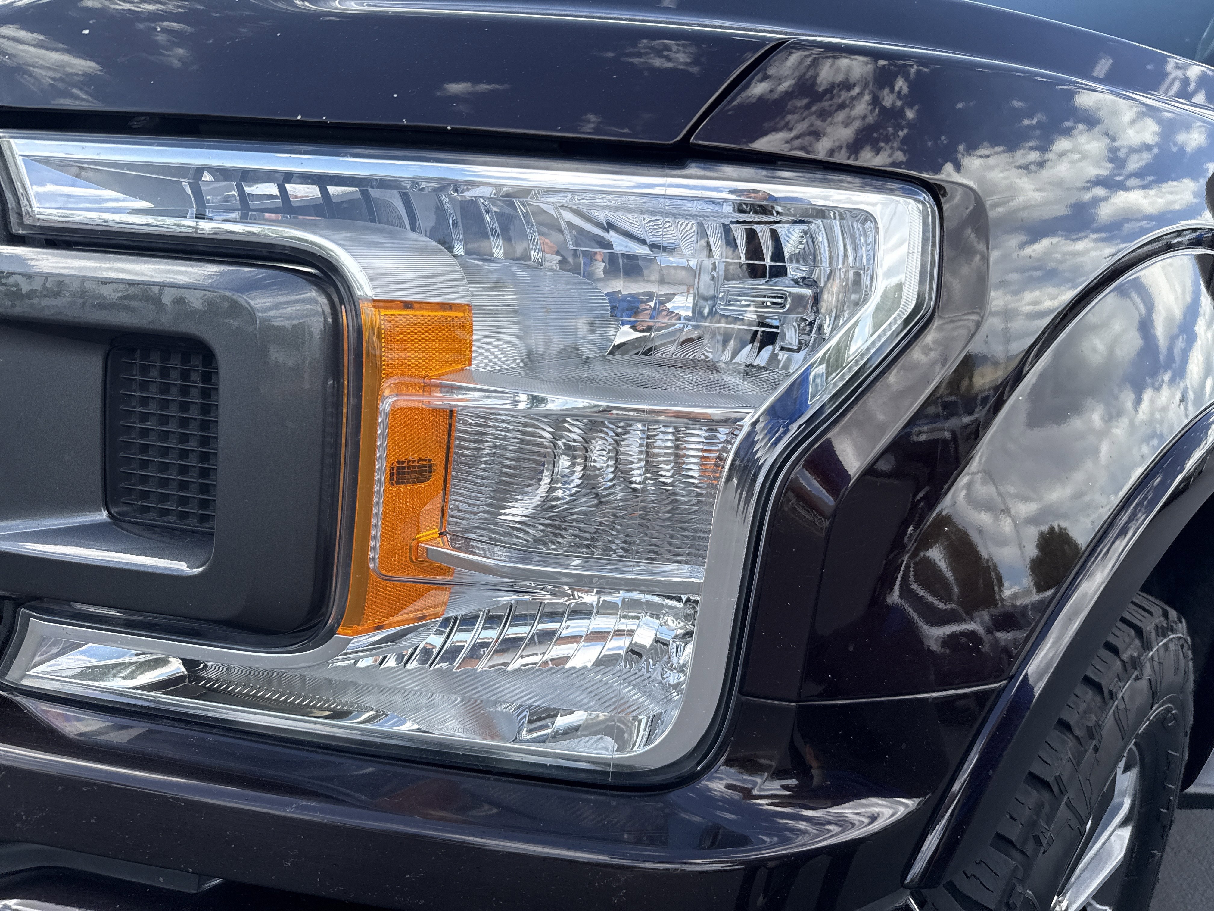 Certified 2019 Ford F150 XLT w/ Equipment Group 302A Luxury AWD/4WD image 12