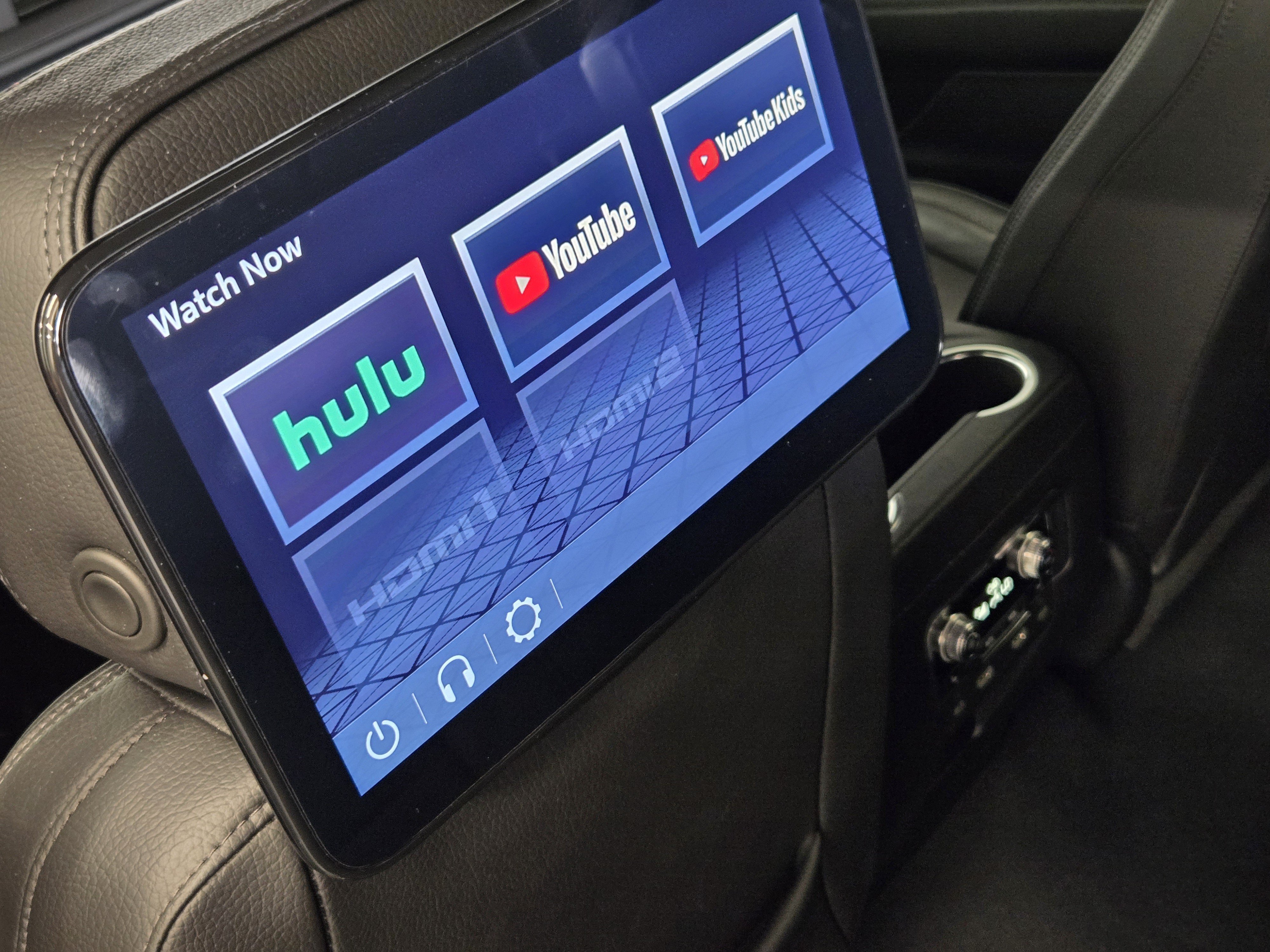Used 2024 GMC Yukon Denali w/ Max Trailering Package AWD/4WD image 32