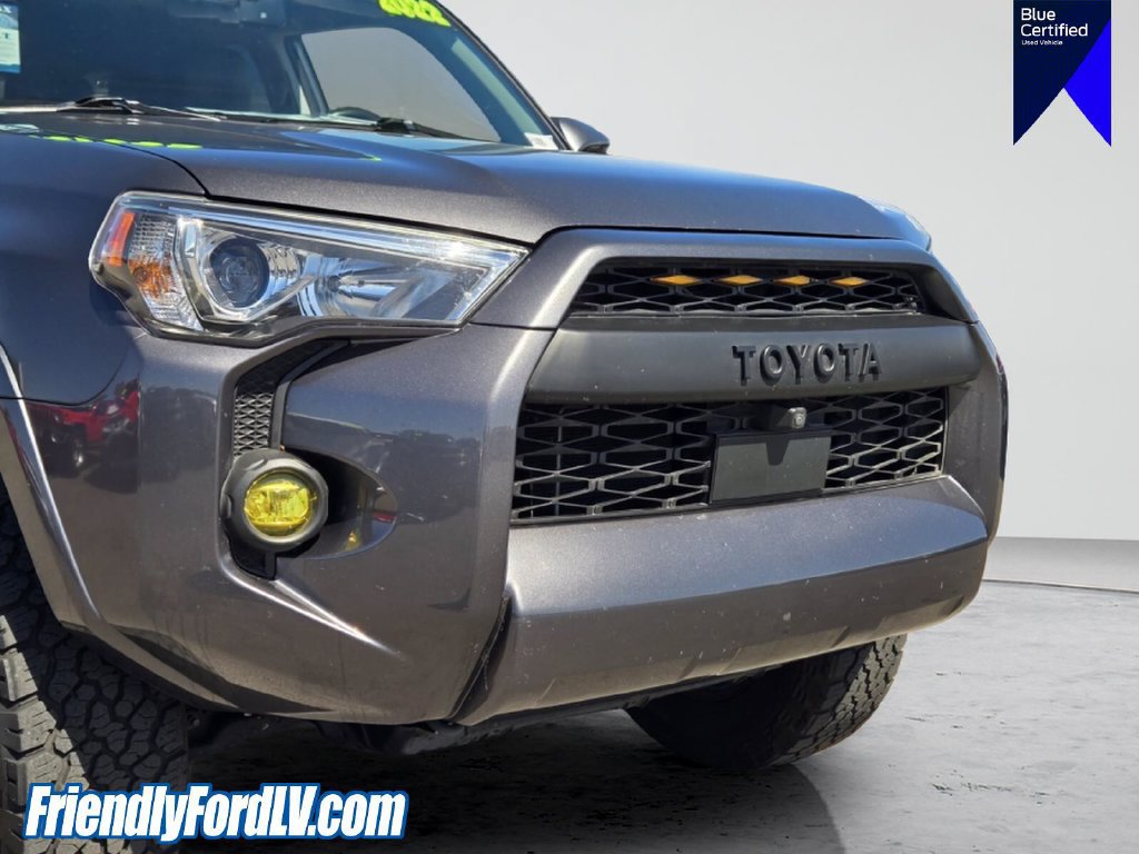 Used 2022 Toyota 4Runner SR5 Premium AWD/4WD image 9