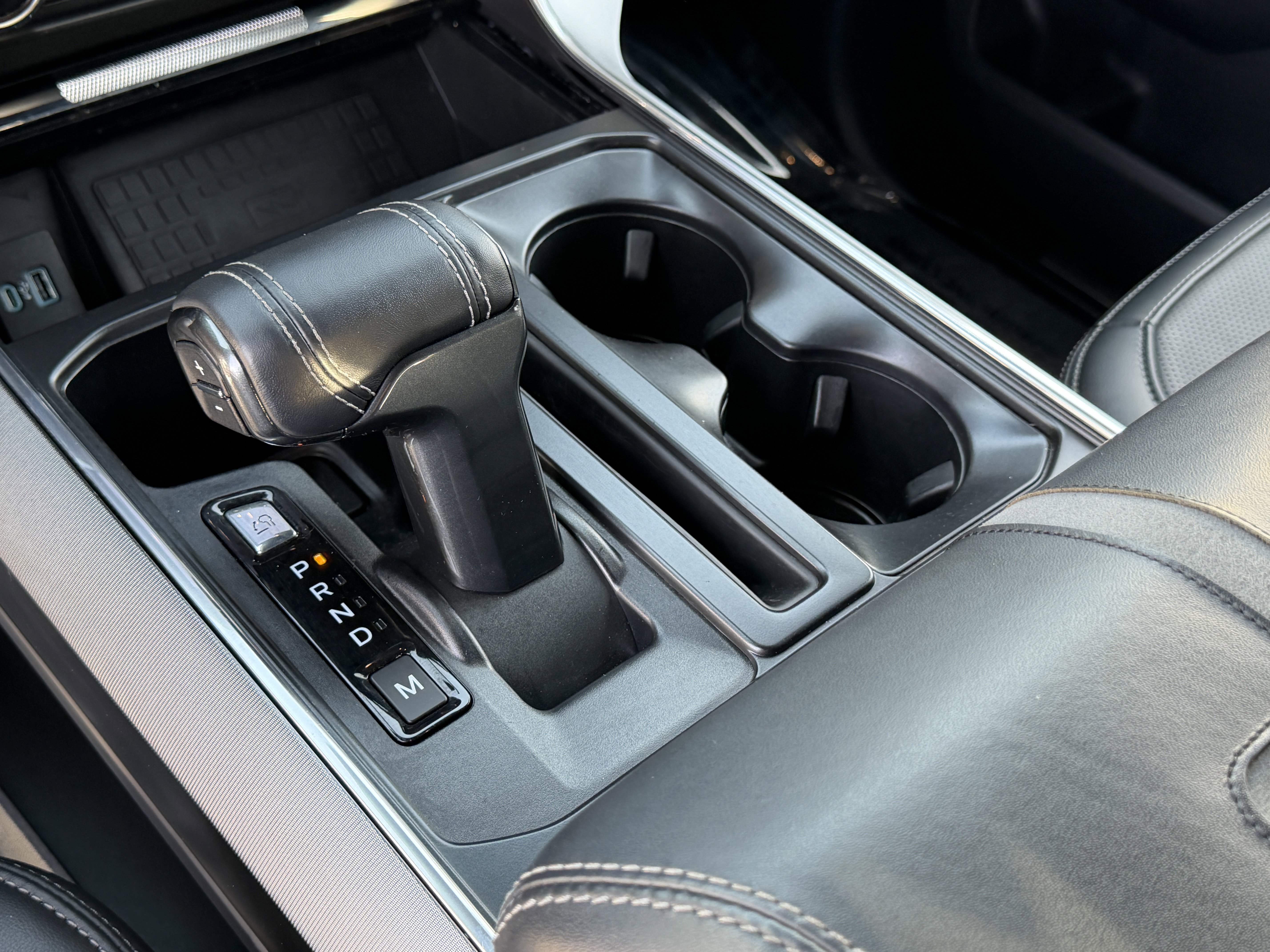 Certified 2022 Ford F150 Platinum w/ Max Trailer Tow Package image 18