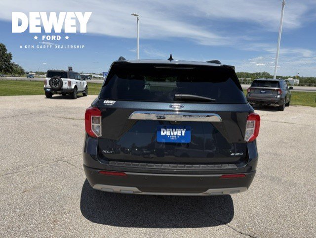 Certified 2023 Ford Explorer XLT w/ Equipment Group 202A AWD/4WD image 7
