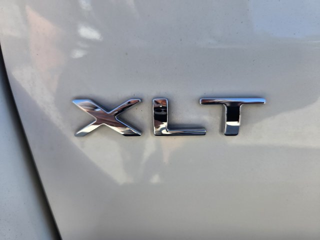 Certified 2023 Ford Expedition XLT RWD image 17