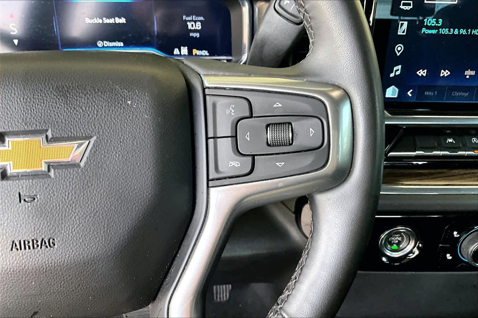 Used 2023 Chevrolet Silverado 1500 LT AWD/4WD image 24
