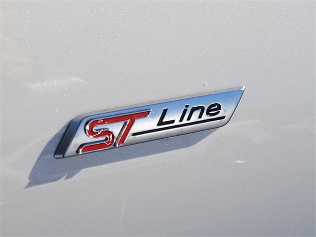 Certified 2024 Ford Escape ST-Line w/ Tech Pack #1 image 16