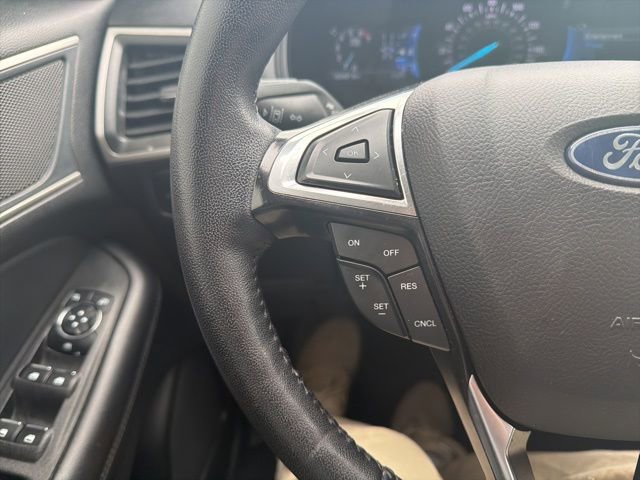 Certified 2023 Ford Edge SEL image 40