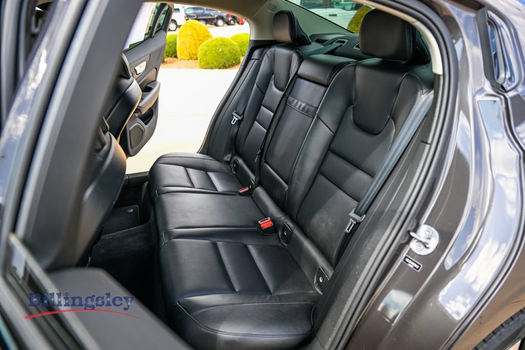 Used 2023 Volvo S60 B5 Core AWD/4WD image 11
