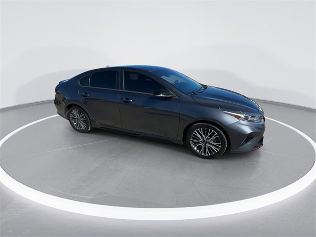 Used 2022 Kia Forte GT-Line w/ GT-Line Premium Package image 3