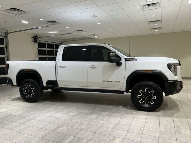 Used 2024 GMC Sierra 2500 AT4X AWD/4WD image 6