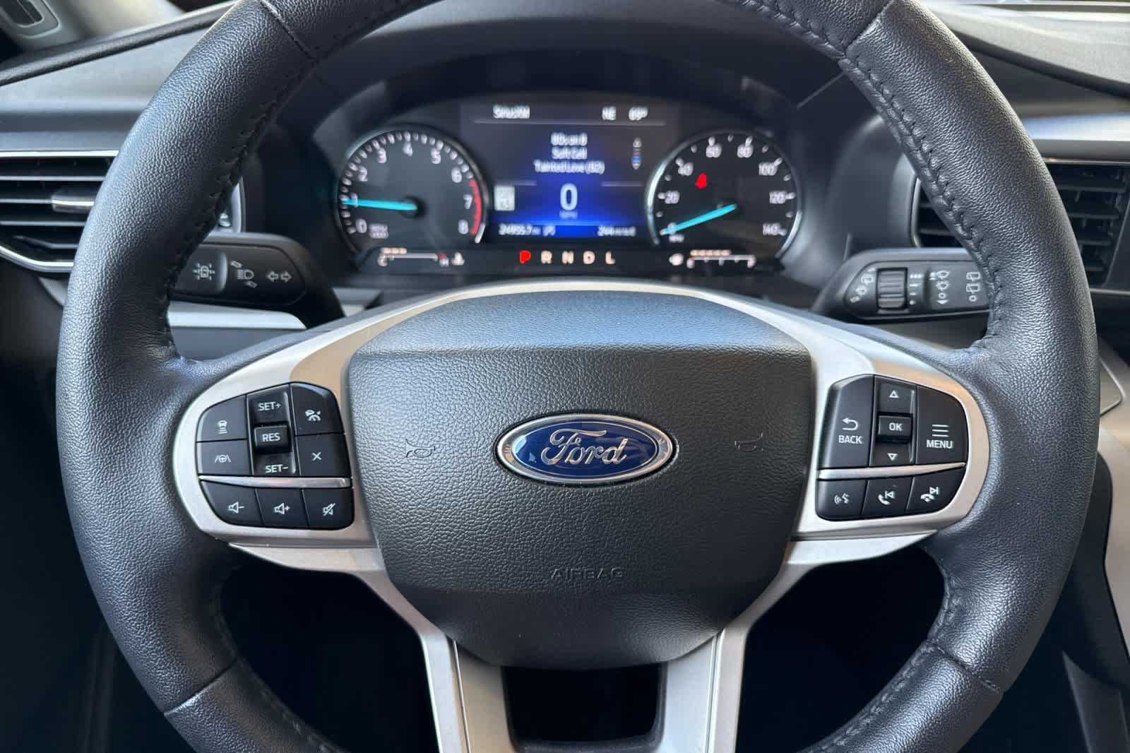 Certified 2023 Ford Explorer XLT w/ Equipment Group 202A AWD/4WD image 27