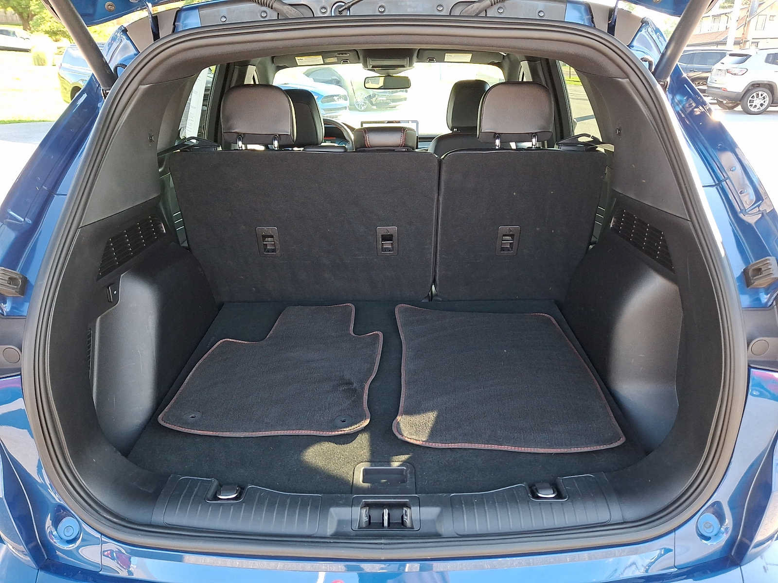 Certified 2023 Ford Escape ST-Line Elite w/ Premium Technology Package AWD/4WD image 29