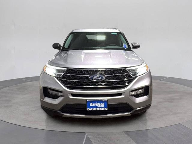 Certified 2024 Ford Explorer XLT w/ Equipment Group 202A AWD/4WD image 11