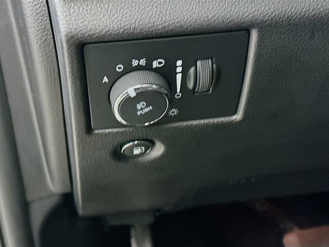 Used 2021 Jeep Grand Cherokee Limited X image 17