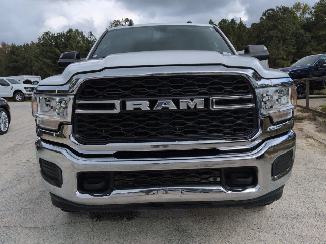 Used 2022 RAM 2500 Tradesman w/ Chrome Appearance Group AWD/4WD image 9