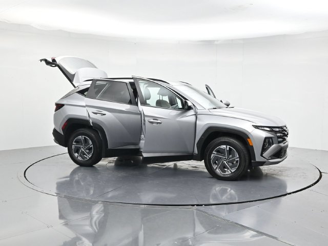 Used 2025 Hyundai Tucson Blue AWD/4WD image 51