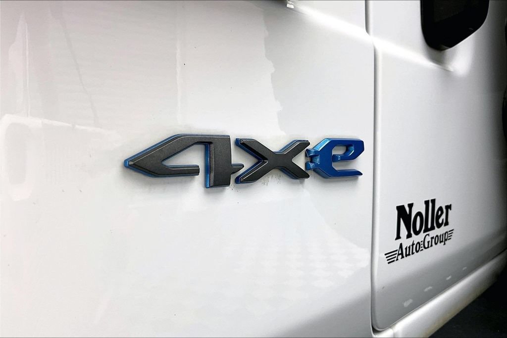 Used 2021 Jeep Wrangler Unlimited Rubicon 4xe w/ Steel Bumper Group AWD/4WD image 8