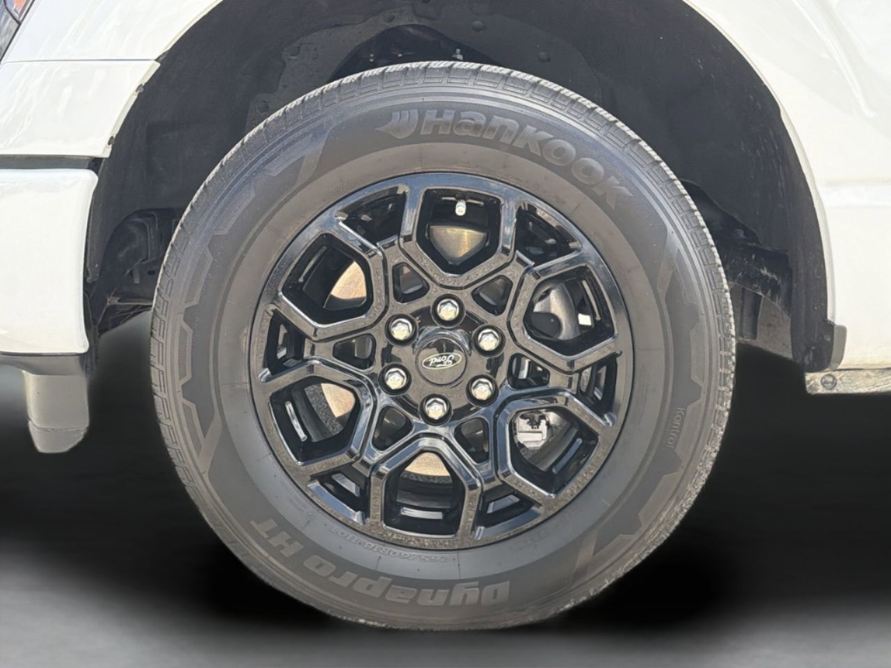 Certified 2025 Ford F150 STX RWD image 29
