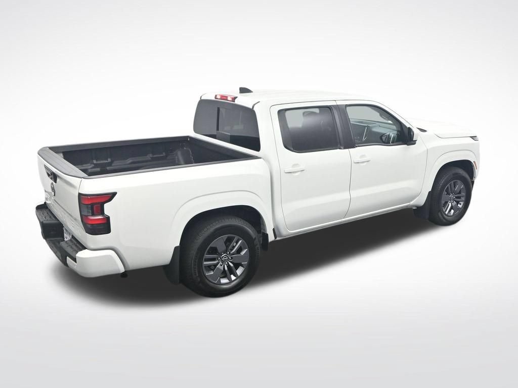 Used 2025 Nissan Frontier SV RWD image 39