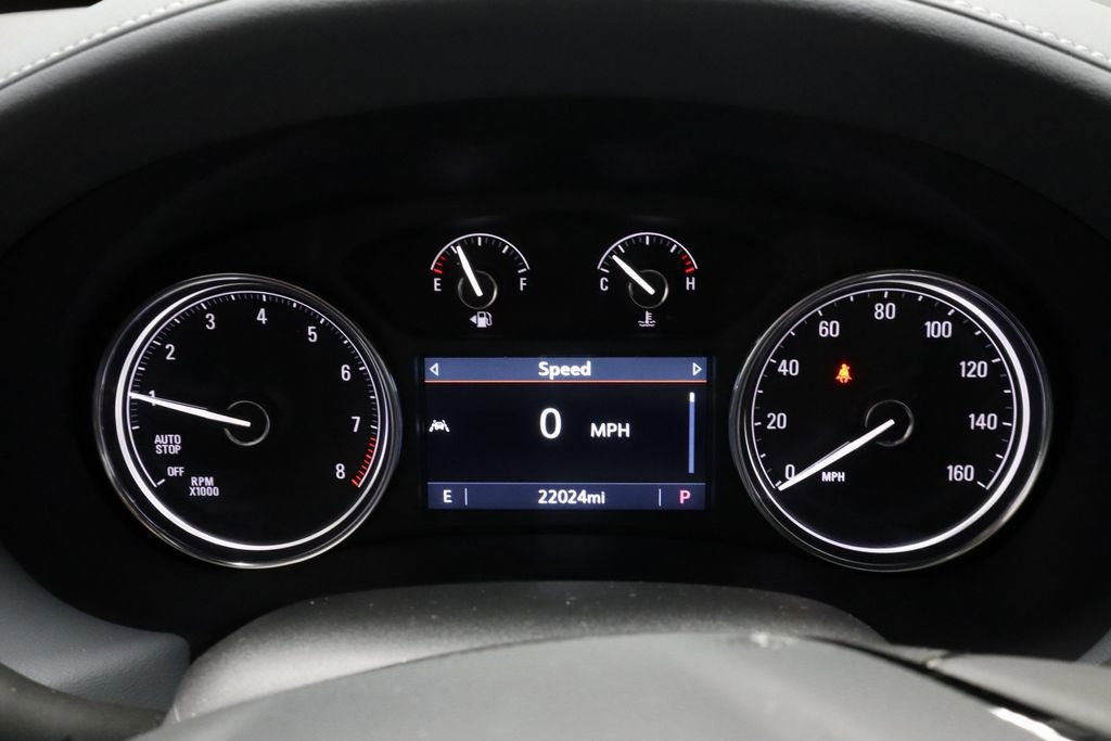 Used 2024 Buick Enclave Essence w/ Sport Touring Edition FWD image 28