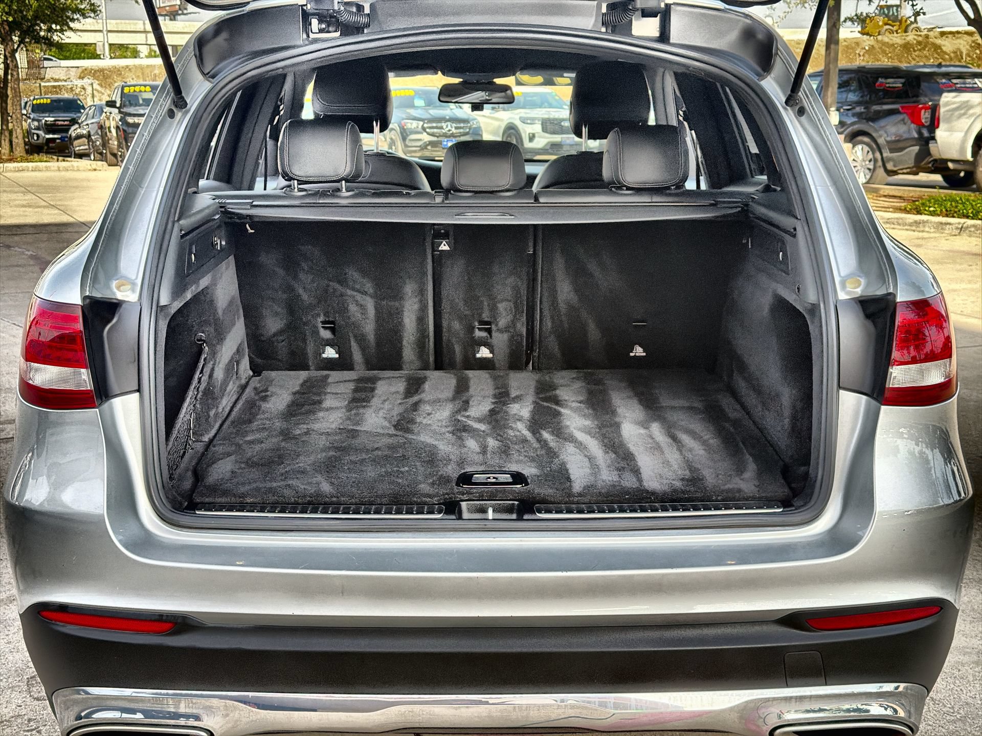 Used 2018 Mercedes-Benz GLC 300 image 23