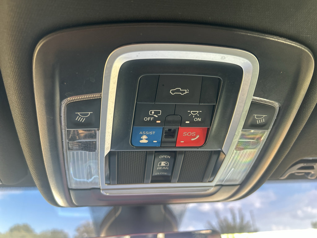 Used 2024 RAM 2500 Laramie w/ Night Edition AWD/4WD image 39