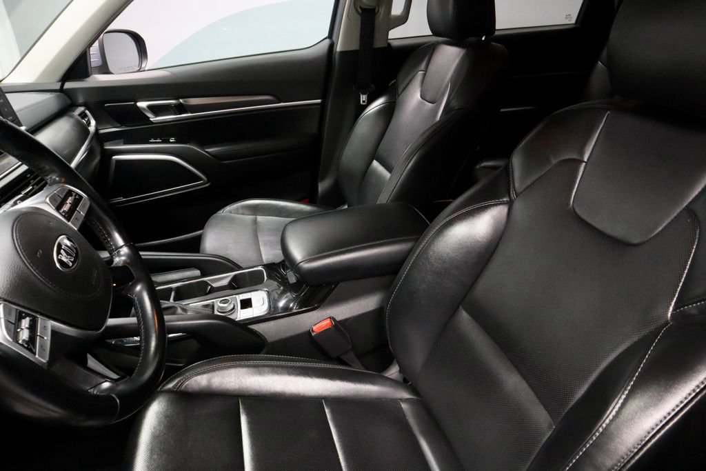Used 2021 Kia Telluride LX AWD/4WD image 23