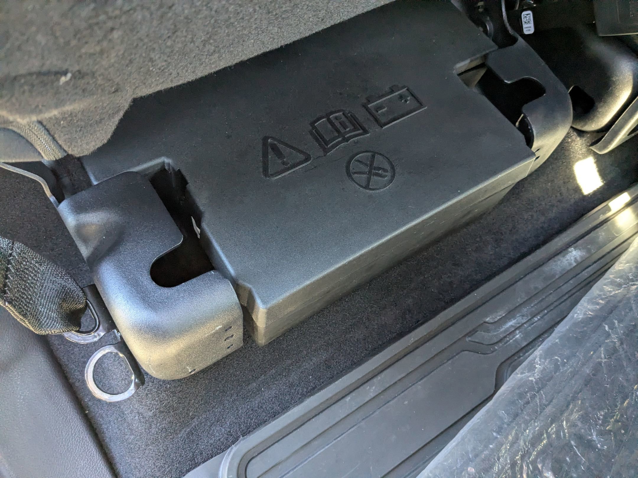 Certified 2023 Ford F150 XLT w/ Equipment Group 302A High image 35